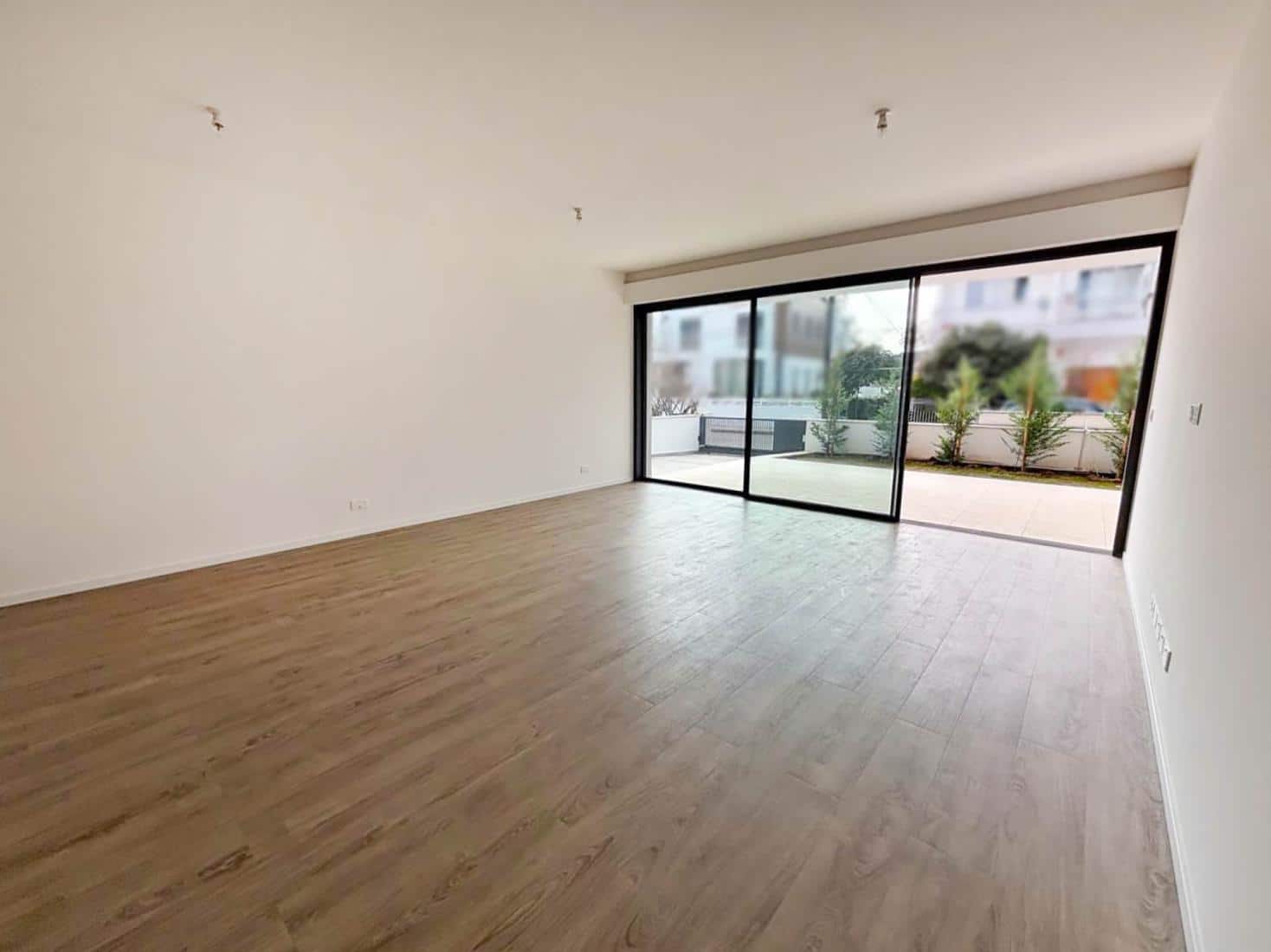 whatsapp-image-2024-02-14-at-160647-6-copy-large