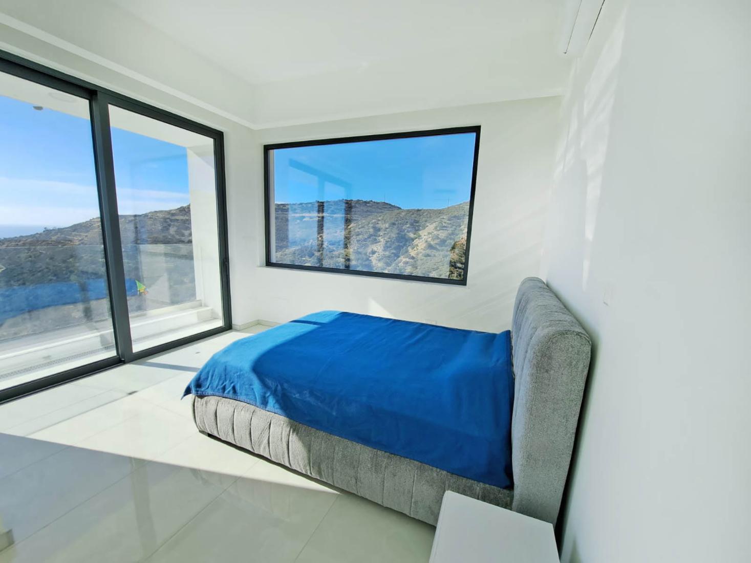 whatsapp-image-2024-09-26-at-164309-1-copy-large