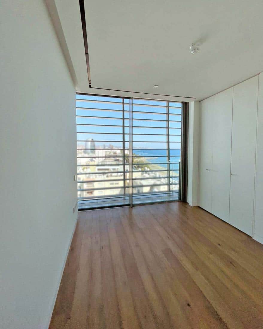 whatsapp-image-2024-10-30-at-111858-1-copy-large