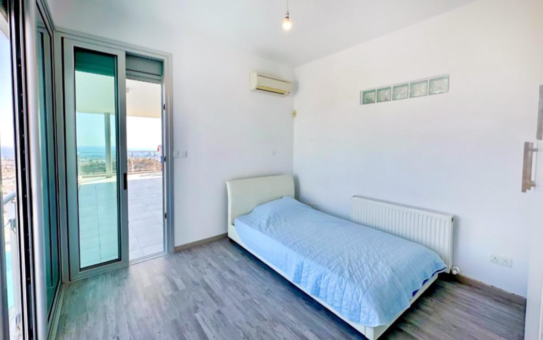 whatsapp-image-2025-01-10-at-114511-3-copy-large