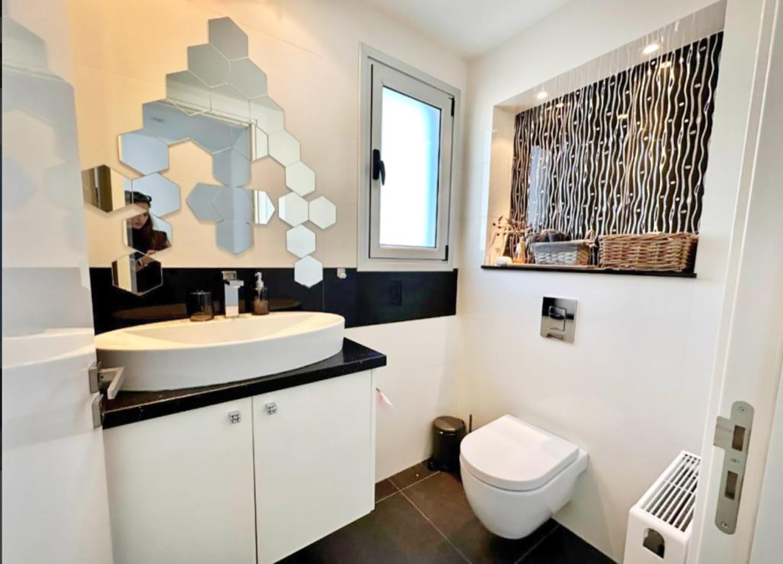 whatsapp-image-2025-01-10-at-114511-copy-large