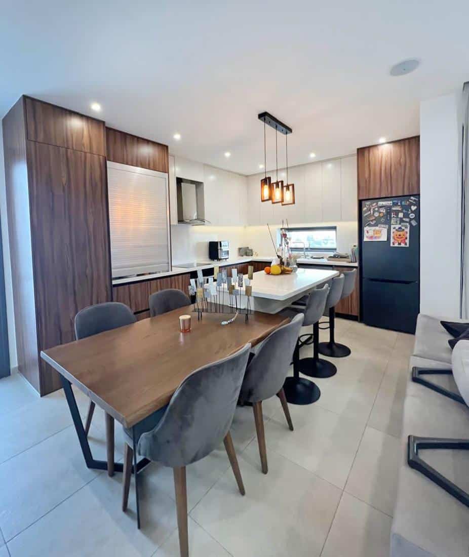 whatsapp-image-2025-02-24-at-115329-copy-large