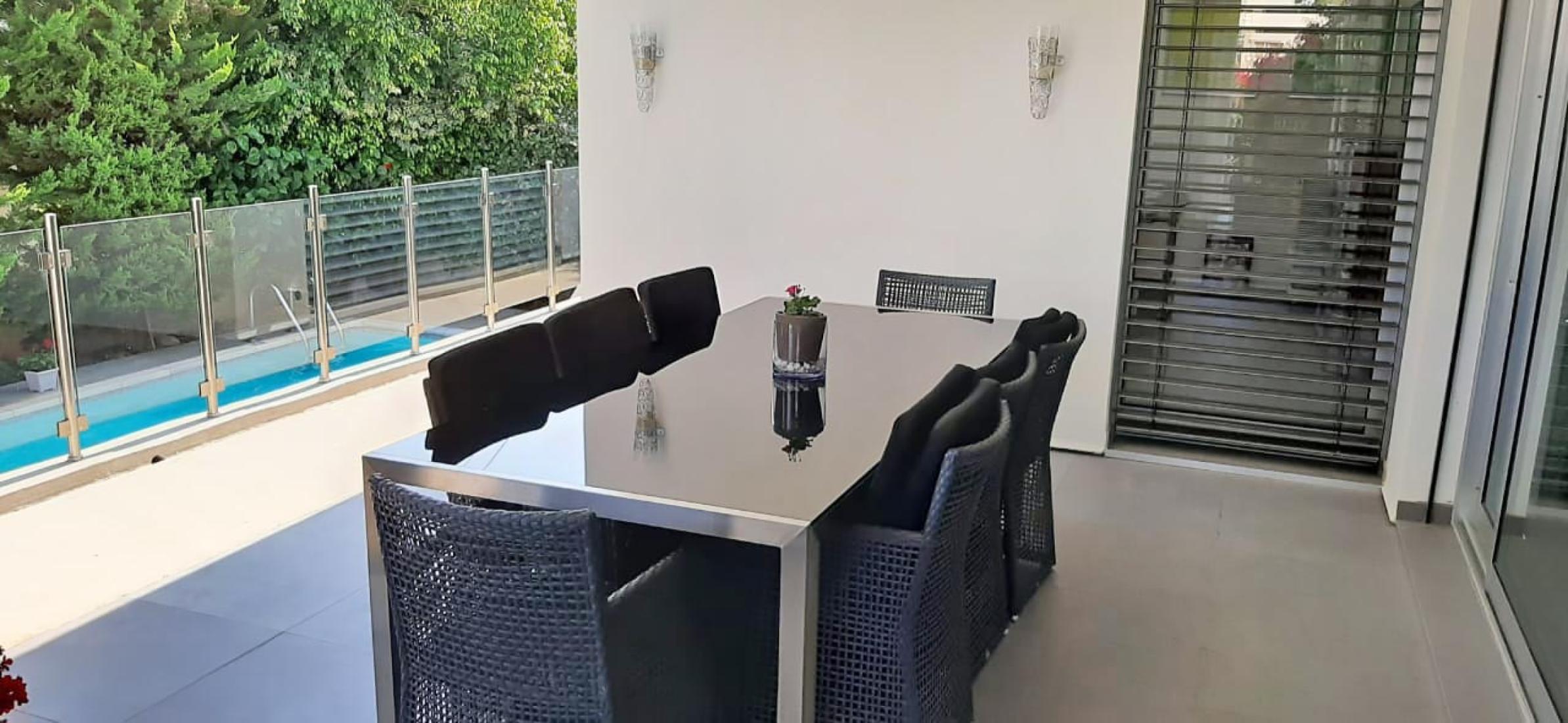 whatsapp-image-2025-03-11-at-132322-copy-large