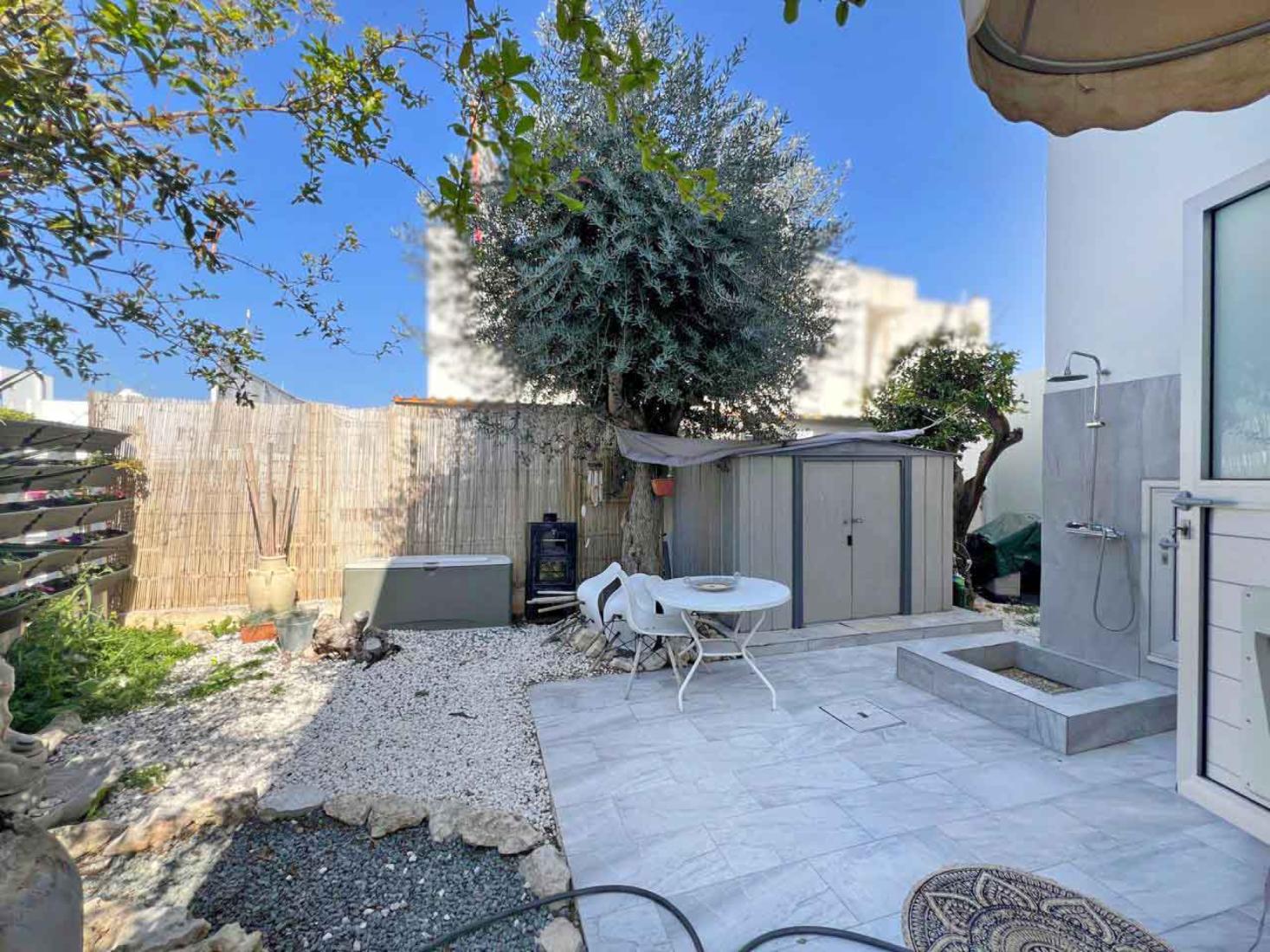 whatsapp-image-2025-03-14-at-150642-19-copy-large