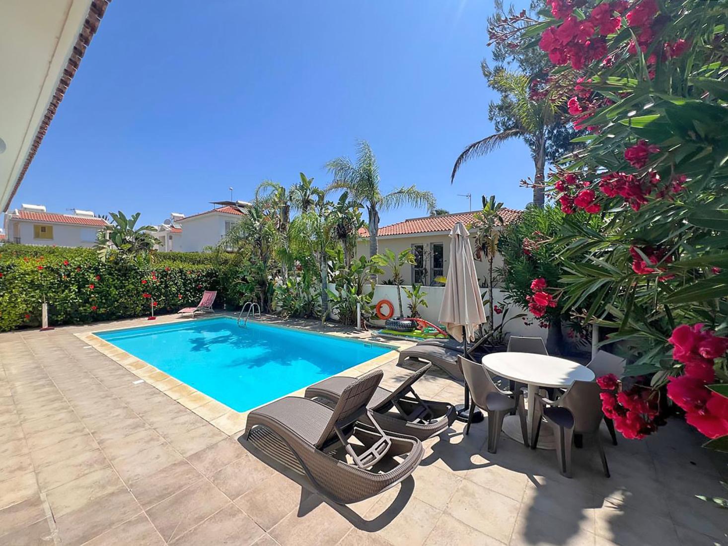 whatsapp-image-2025-07-08-at-163819-15-copy-large