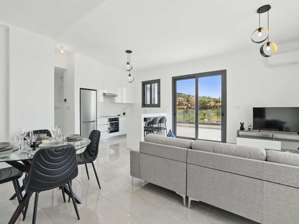 whatsapp image 2025 07 10 at 090621 copy large