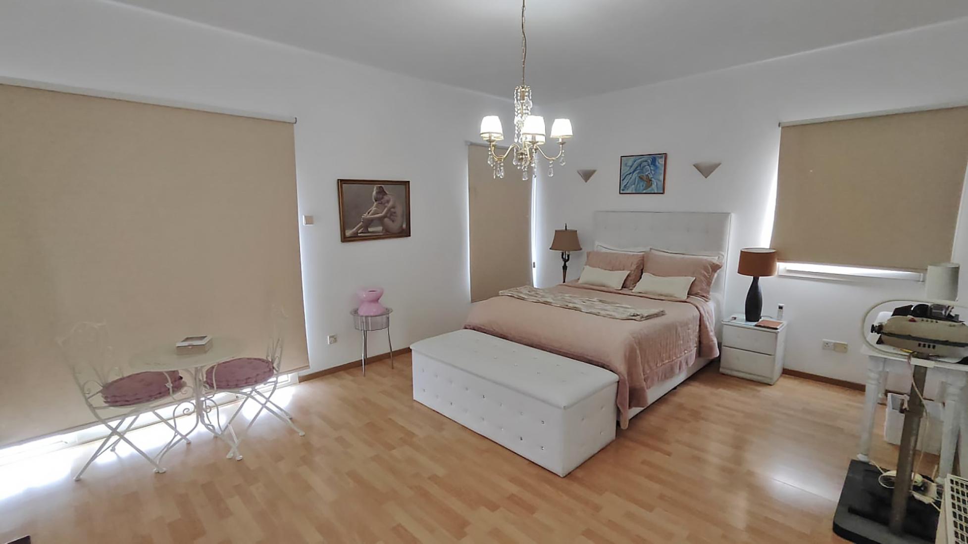 whatsapp-image-2025-07-10-at-094838-1-copy-large