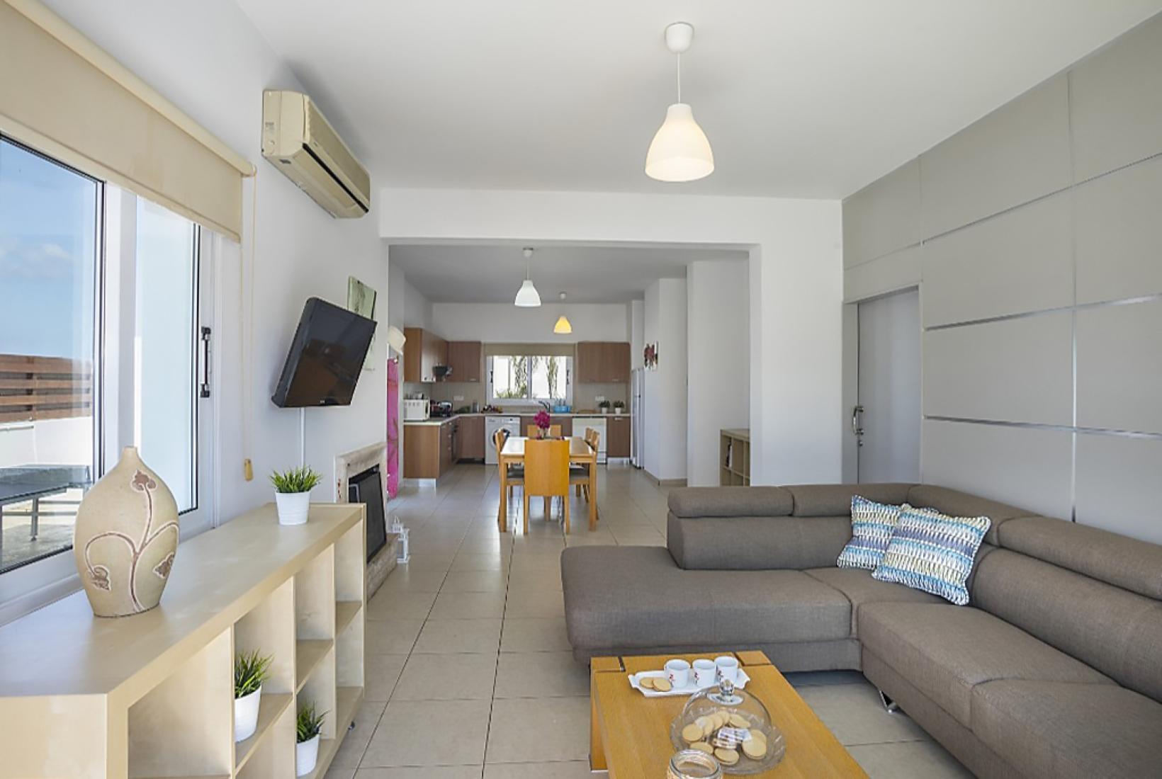 whatsapp-image-2025-07-29-at-150059-1-copy-large