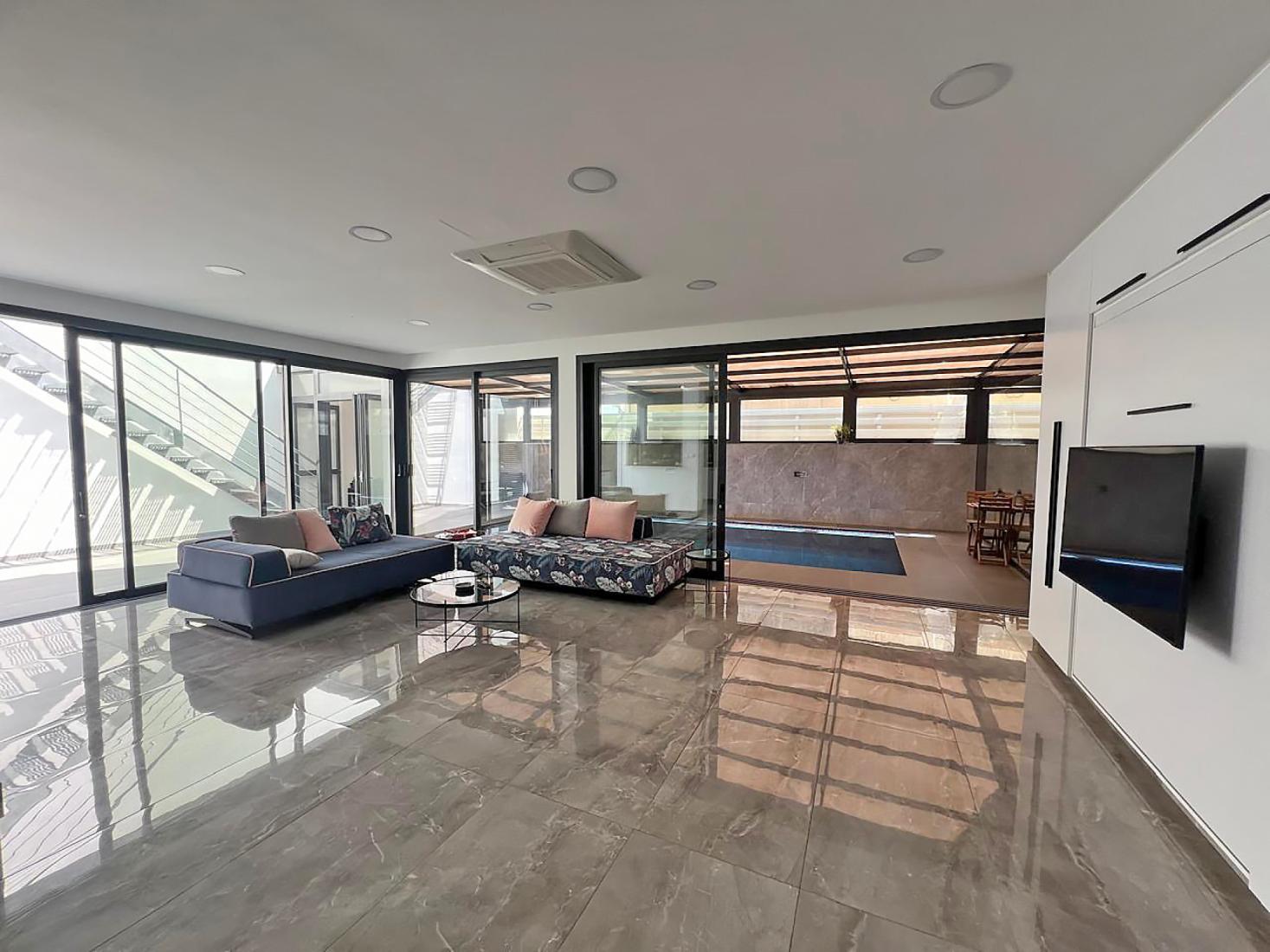 whatsapp-image-2025-07-29-at-152327-3-copy-large