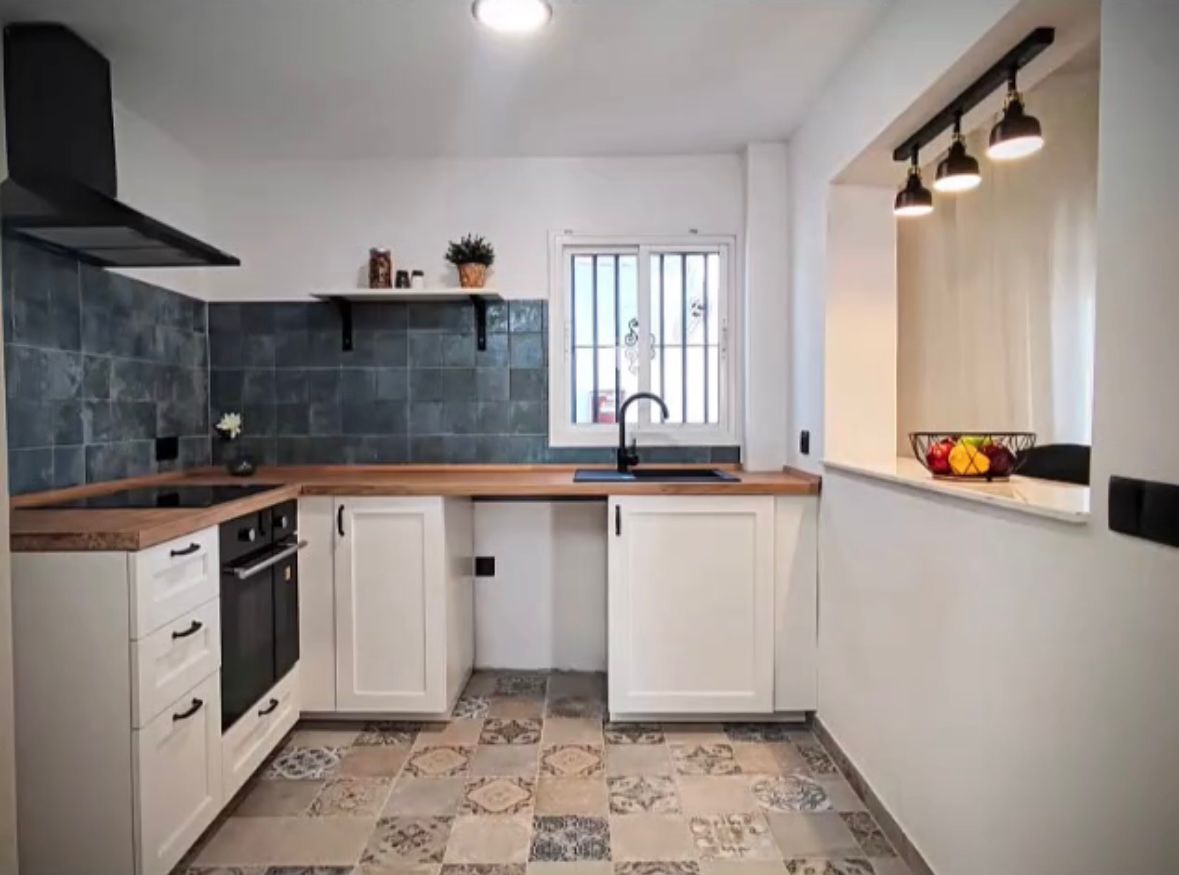 whatsapp_image_2025-10-17_at_08_22_25_1