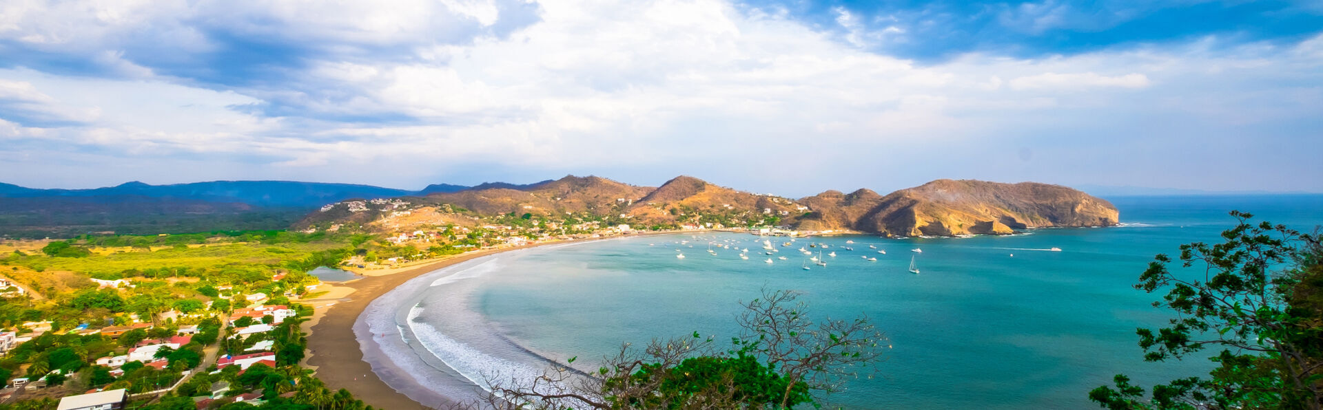 Land for sale in San Juan Del Sur with ocean views and lush surroundings.