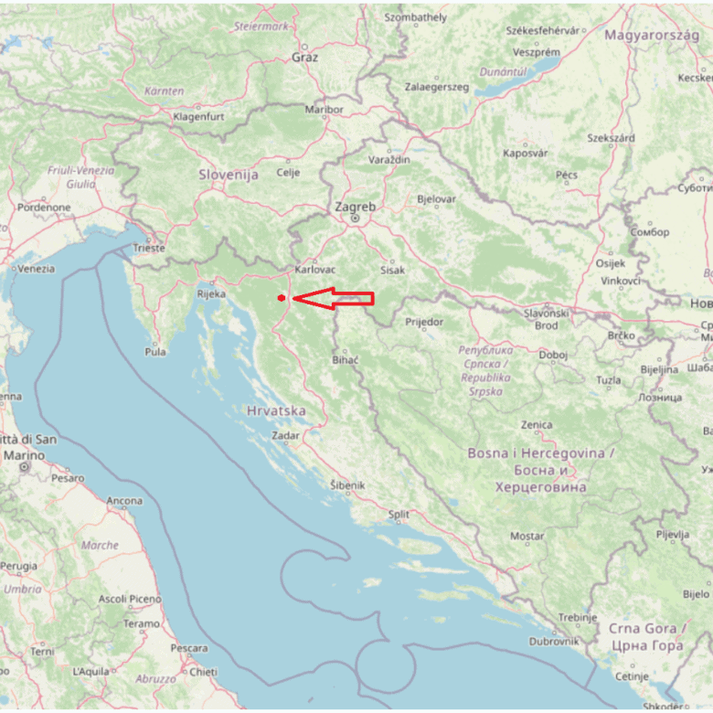 Luxury villas for sale near Sabljaci Lake in Ogulin, Croatia, offering scenic views and modern ameni.