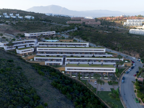 1 7980e48d732b6fc85c14b43b94d2aa54 165