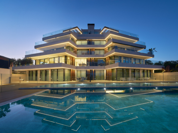 1 7980e48d732b6fc85c14b43b94d2aa54 220