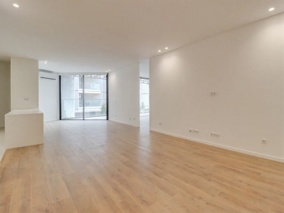 175be81e 33fa 4805 96e3 7206d3e26474