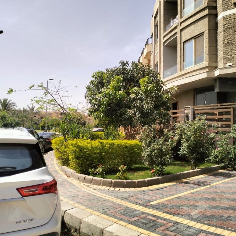 Modern apartment with spacious interiors in New Cairo. Perfect for comfortable living in a vibrant c.