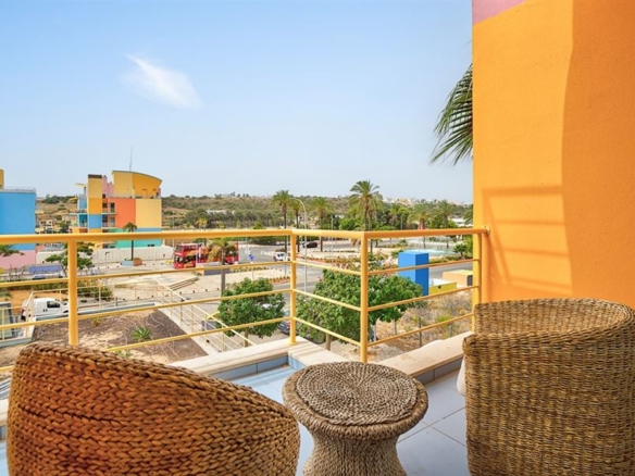 3 1 e90e7809 4818 45c8 a560 27aca91130b5