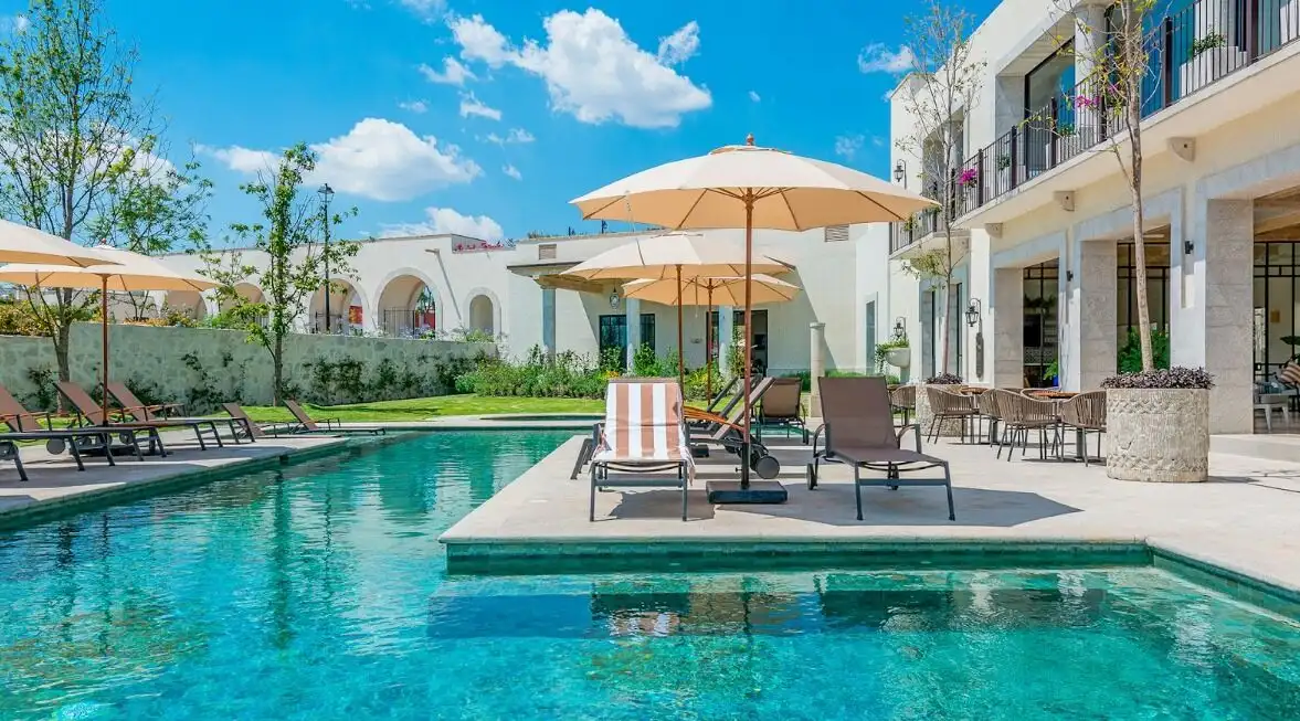 Luxurious poolside view at Casa Santa Elena in La Luminaria, San Miguel de Allende.