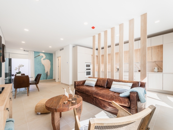 473f1b14 dec7 440d 8daf bac624b80ae5