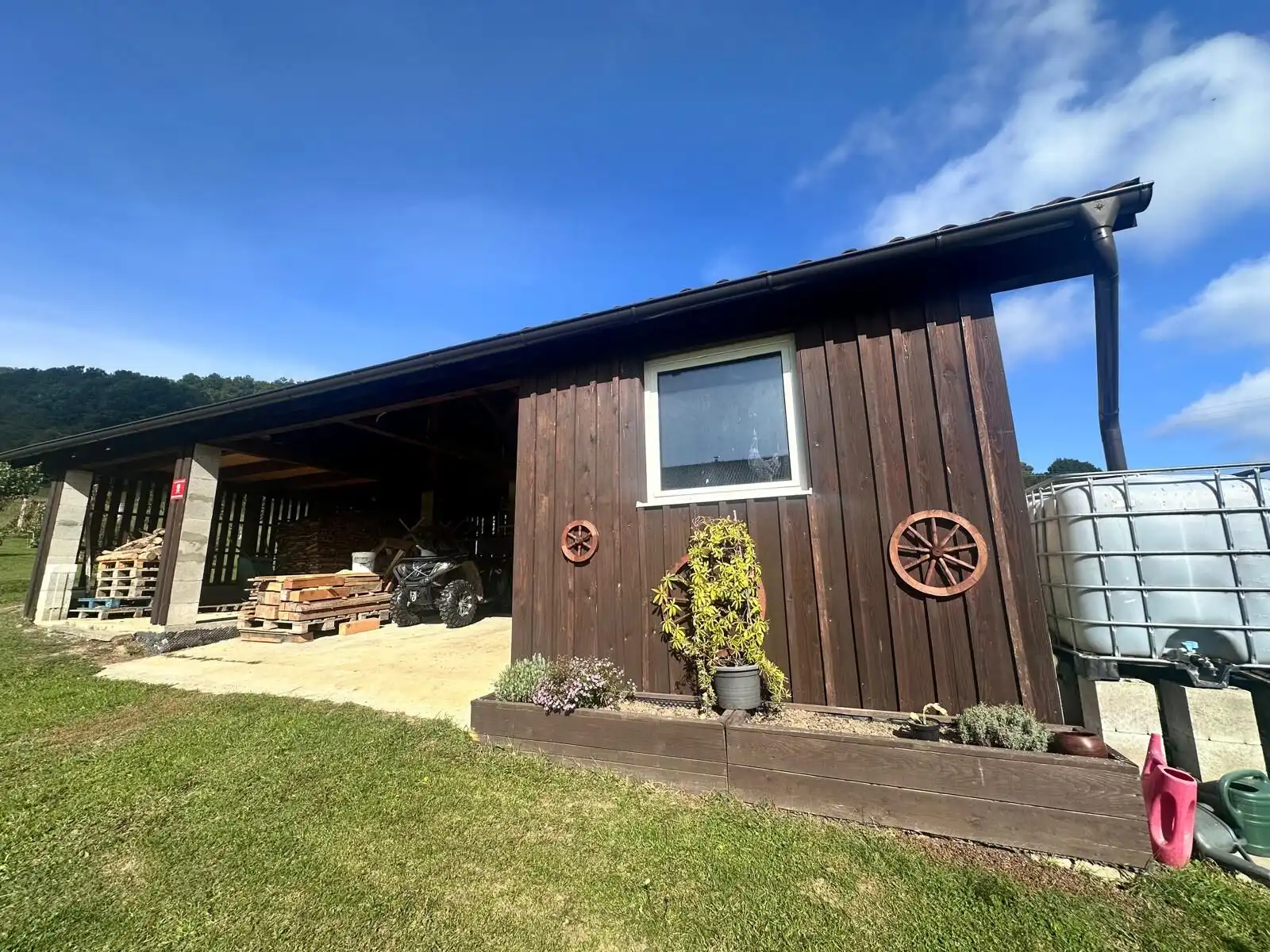 Charming 4-bed country house for sale in Lukovištia, Rimavská Sobota, featuring rustic wooden exteri.
