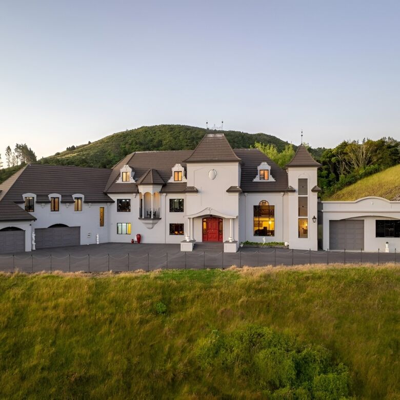 Luxury Château Te Kamo for sale in Ngararatunua, New Zealand, featuring elegant architecture and sce.