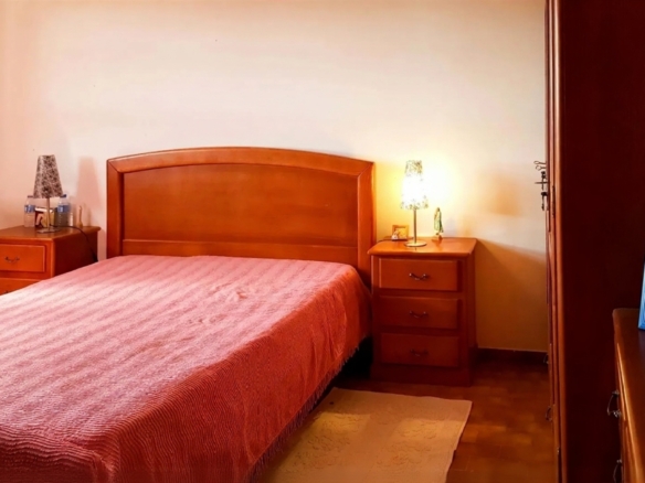 9e9a6f94 15bb 4c8c adbc 6d230af45d4b