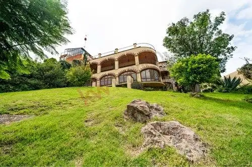 Spanish Colonial Estate with panoramic views for sale in Colonia Balcones, San Miguel de Allende.