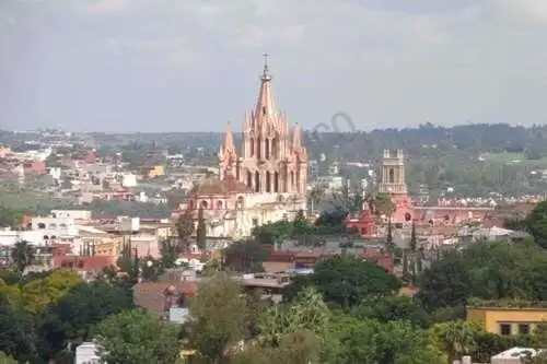Stunning view of San Miguel de Allende's historic church and vibrant cityscape.