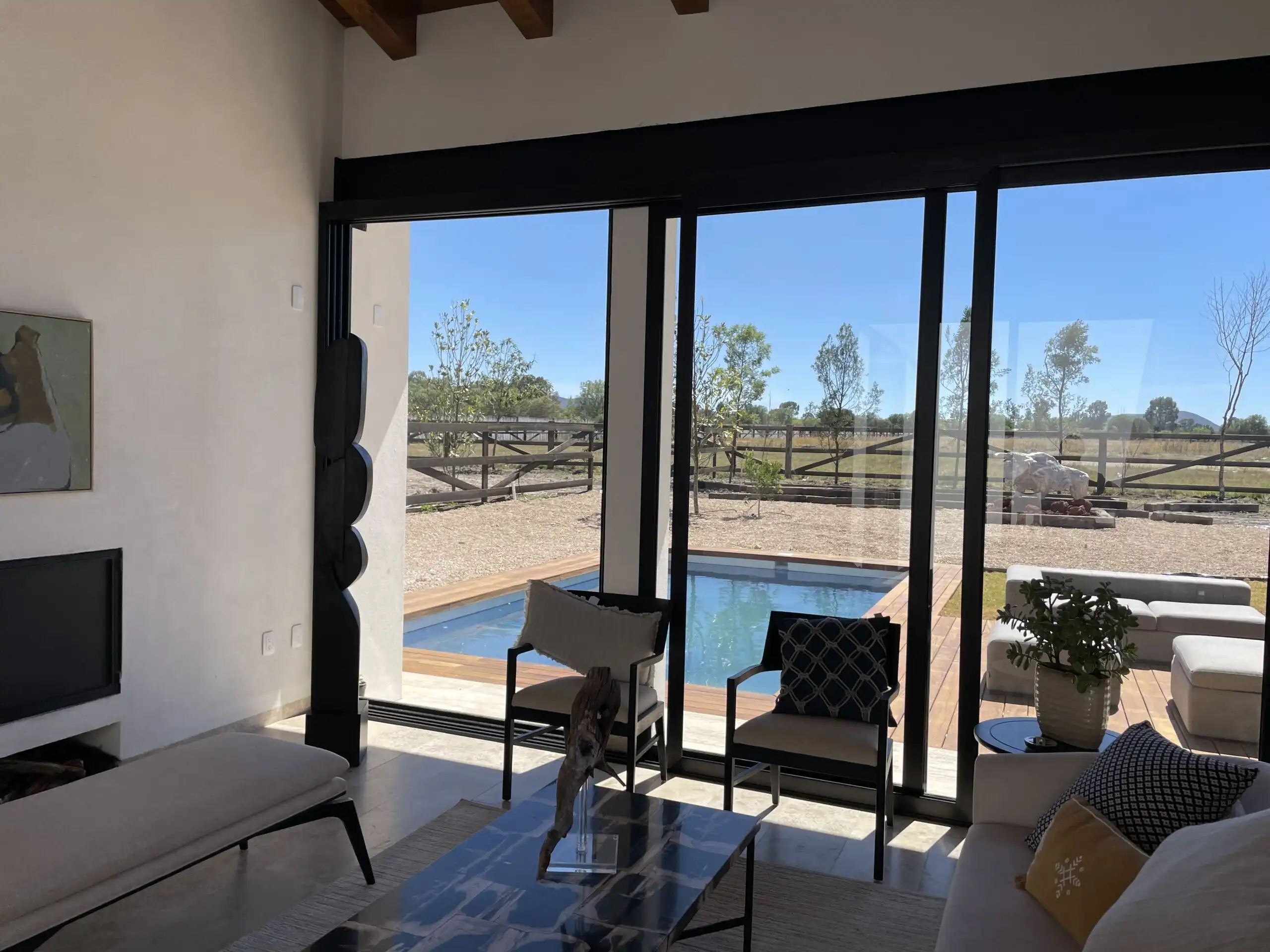 Luxury estate home with pool and scenic views in San Miguel de Allende.