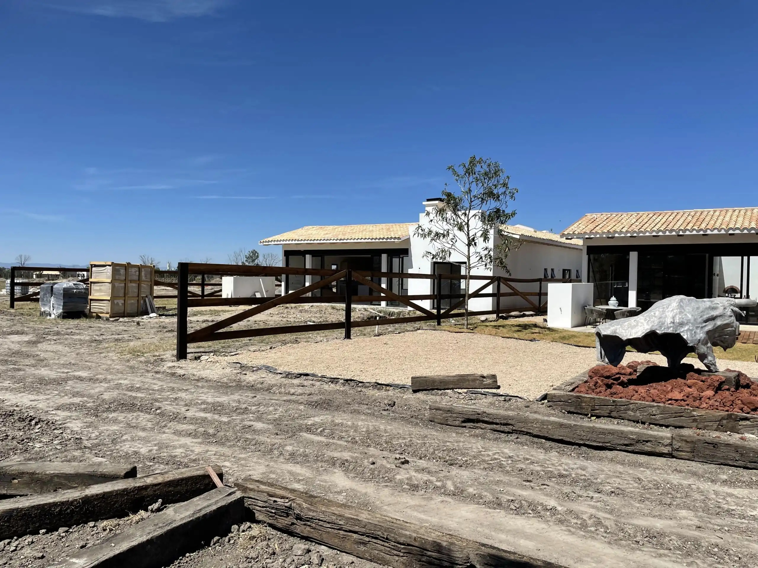 Modern estate home under construction in La Santa Vid, San Miguel de Allende.