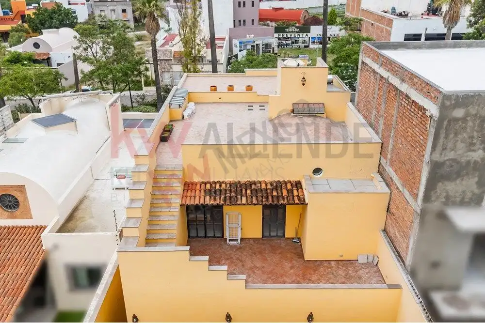 style rooftop terrace in San Miguel de Allende. Rooftop terrace of a colonial-style 4-bedroom home for sale on Avenida Paseo Real.