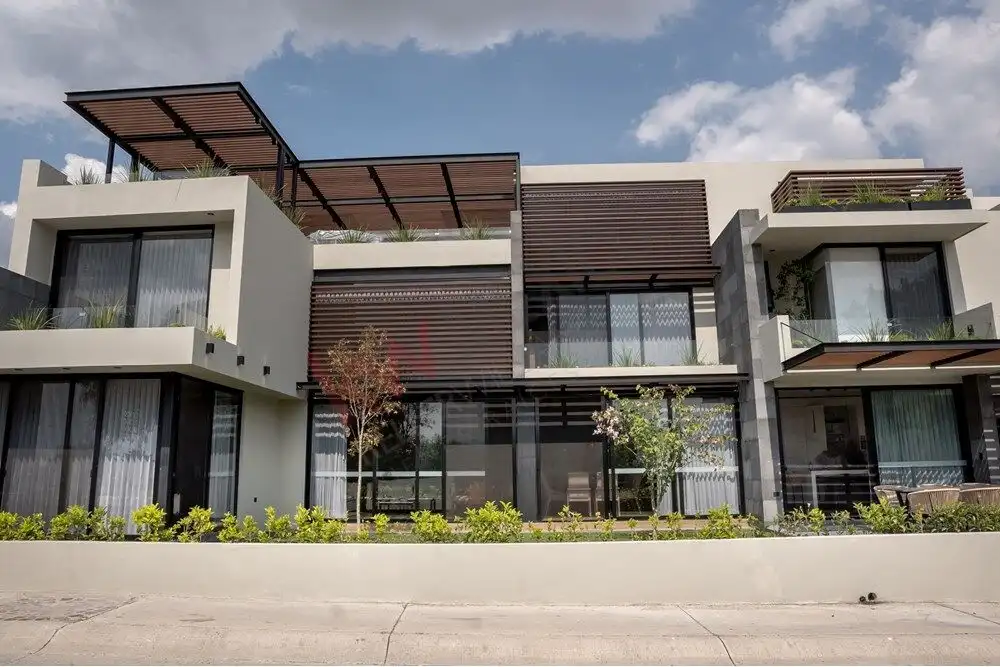 Elegant modern home at Ventanas Golf Club, San Miguel de Allende.