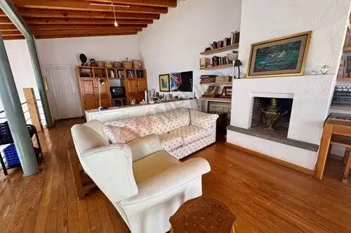 Cozy fully furnished loft for sale in La Lejona, San Miguel de Allende, featuring modern decor and a.