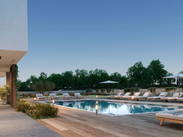 LABELA CAM 05 AFTERNOON POOL