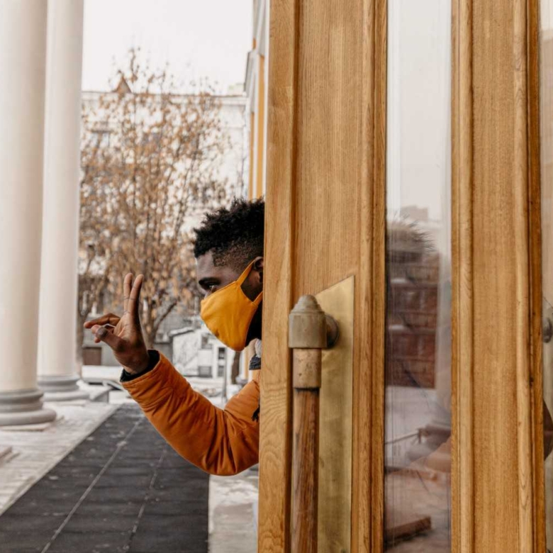 medium shot man wearing mask 2