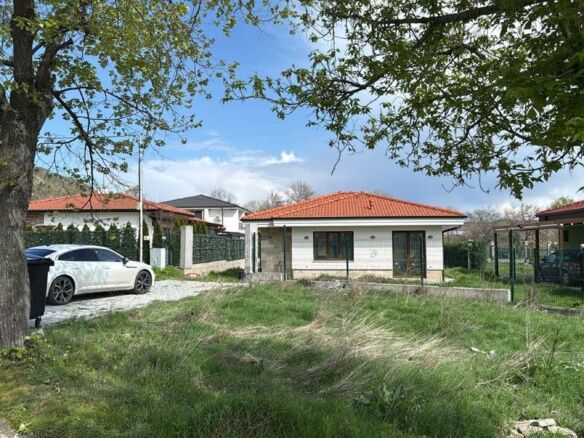 Beautiful single-story villa with garden in Hissaria, Plovdiv, Bulgaria.