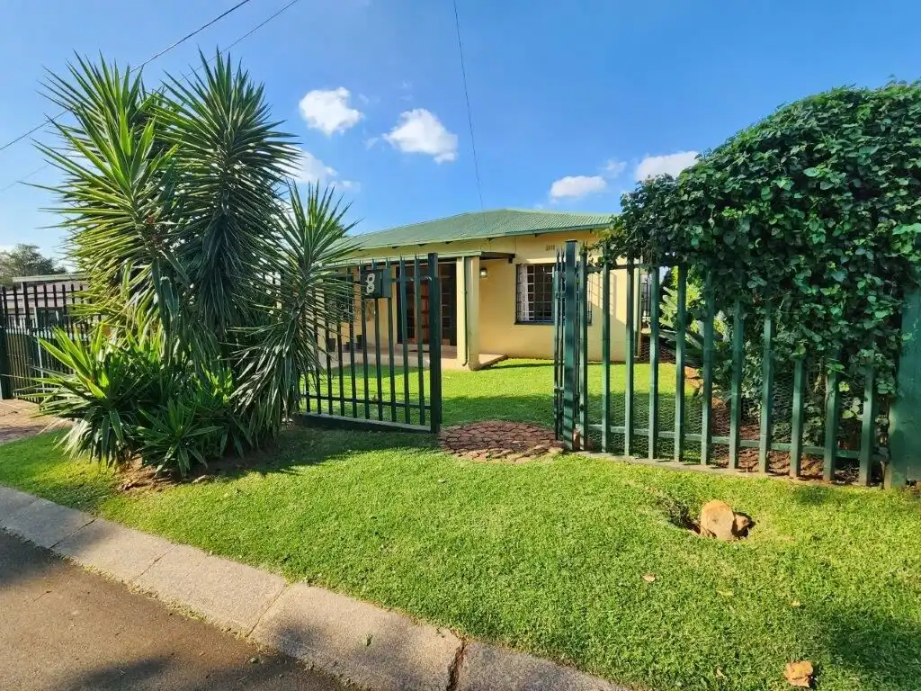 House for sale in Albertville, Johannesburg South with lush garden and secure fencing. Ideal family.