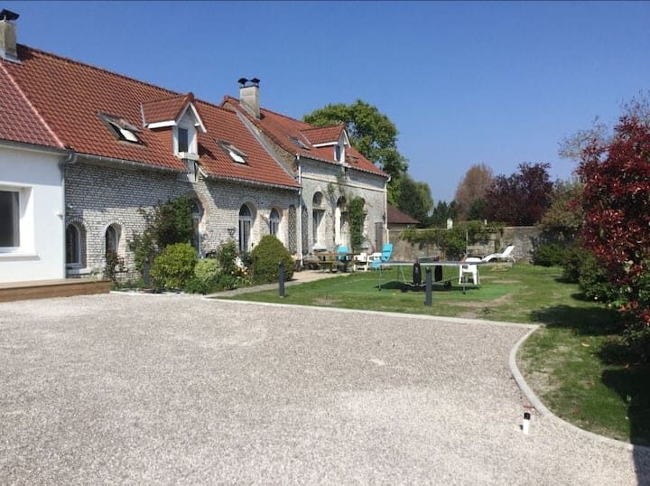 Elegant 9-bedroom property for sale in Sorrus with guesthouse potential and beautiful gardens. Perfe.