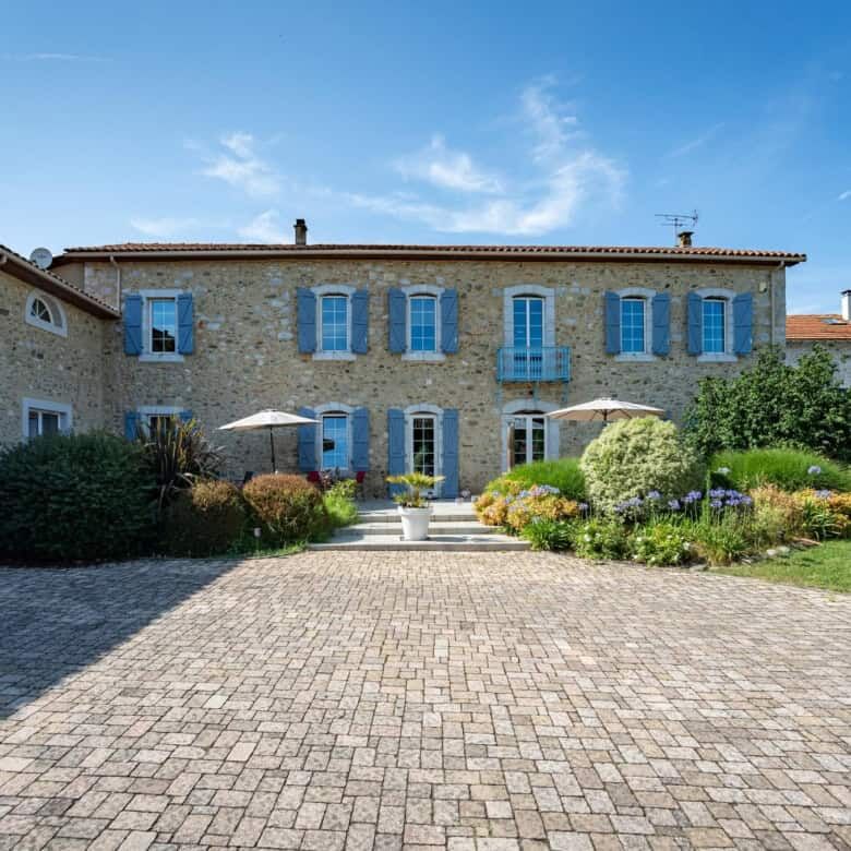 Built La Maison du Bonheur in Ausson, Haute Garonne, offering luxury accommodation and scenic countr.