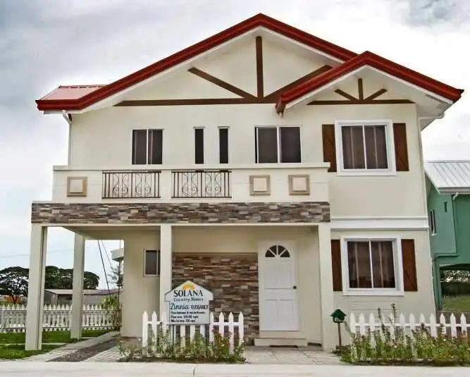 Beautiful 3-bedroom house for sale in Solana Country Homes, San Fernando, featuring contemporary des.