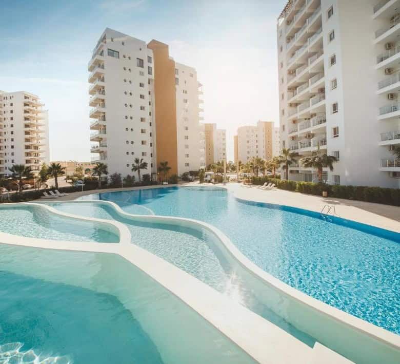 Modern pool area at Caeser’s Resort North, perfect for relaxation and leisure.