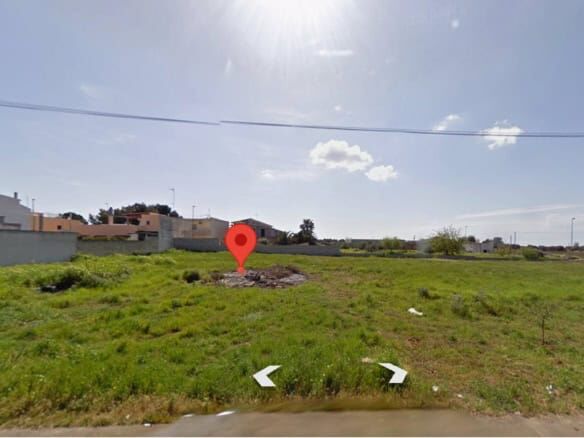 Land for sale in Ugento Lecce, ideal for building or investment. Spacious plot with scenic surroundi.