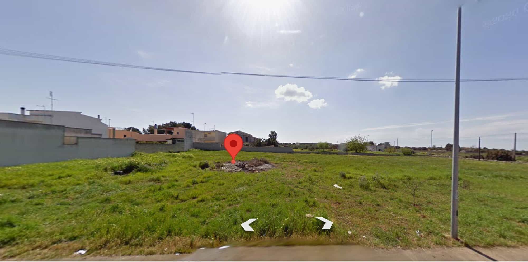 Plot of Land for Sale in Ugento Lecce Land for sale in Ugento Lecce, ideal for building or investment. Spacious plot with scenic surroundi.