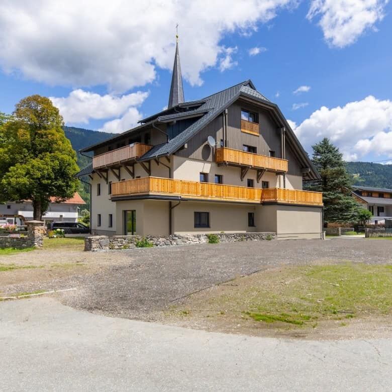 View apartment in Rattendorf, Austria, perfect for luxury living and investment opportunities.