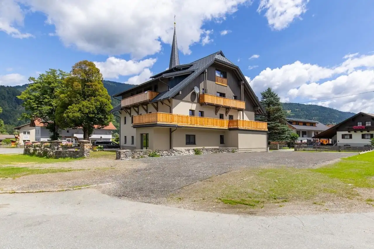 View apartment in Rattendorf, Austria, perfect for luxury living and investment opportunities.