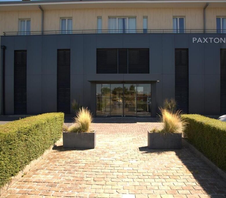 Modern leaseback studio apartment at Paxton Hotel, Paris Marne La Vallée.