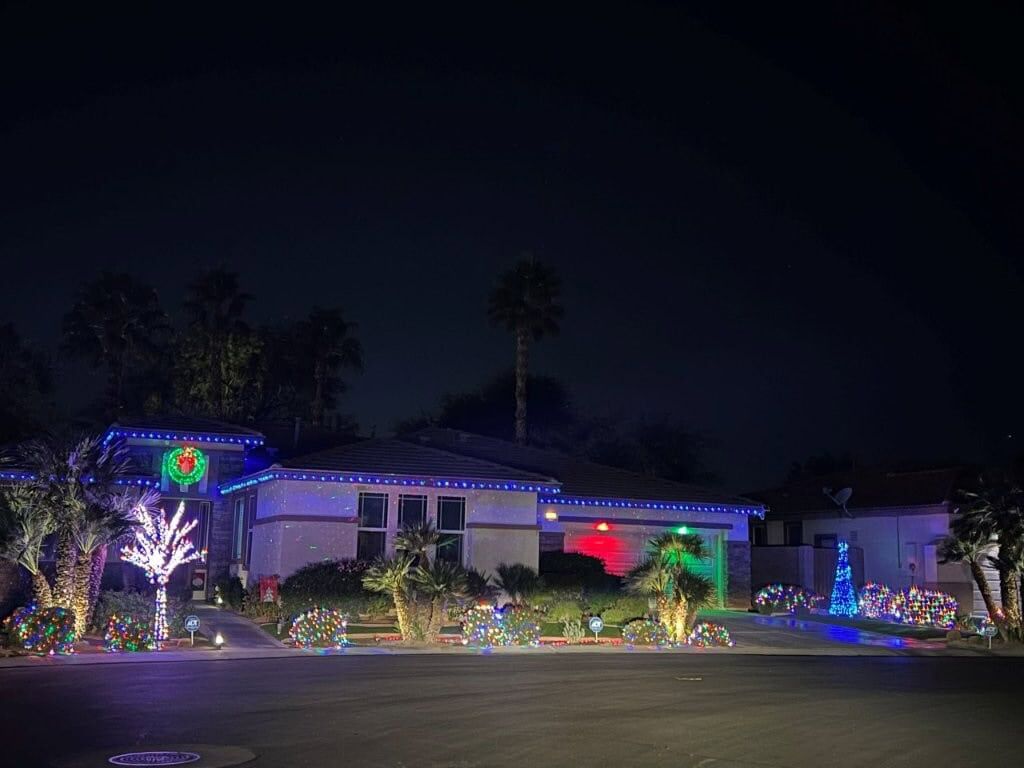 Luxury 4 Bed Villa in Indio California Elegant 4-bedroom villa with festive holiday lighting in Indio, California. Perfect for luxury livin.