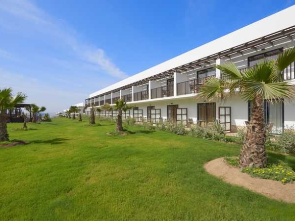 12 7279280 564697945293702456