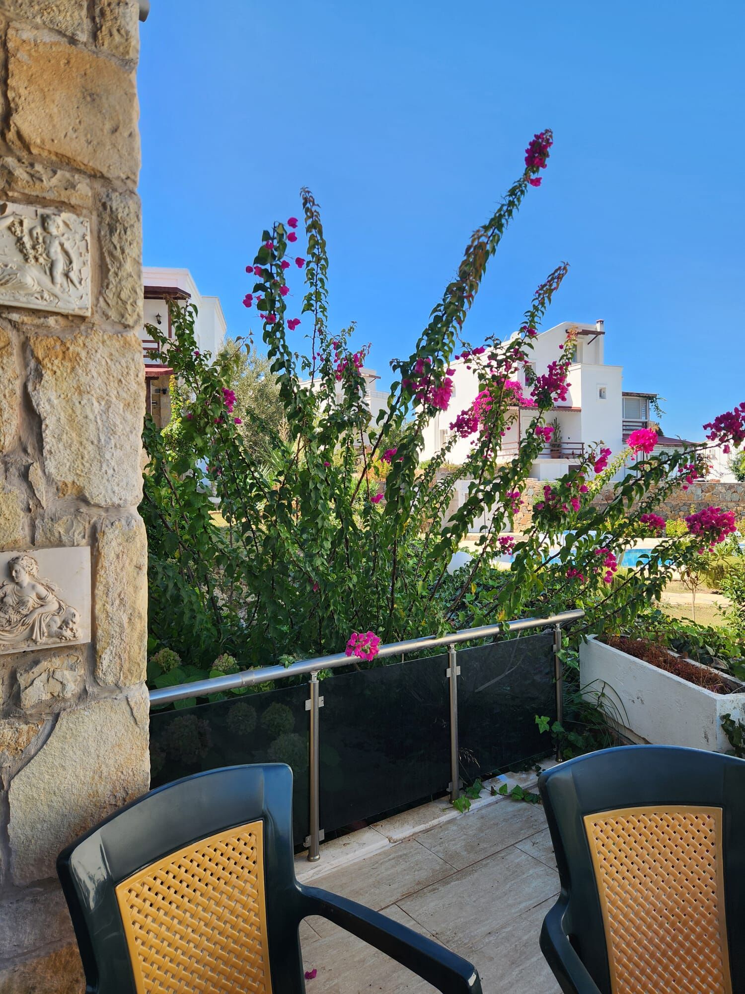 Luxury 3 Bed Villa in Gumusluk Sea View Sea view luxury 3-bedroom villa in Gumusluk, perfect for tranquil living and investment.