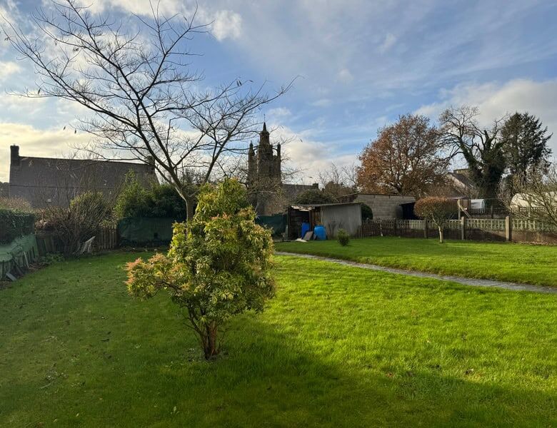 Cozy 2-bedroom house with garden in Bon Repos Sur Blavet Brittany, ideal for peaceful living.